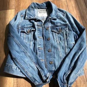 CUTE BLUE DENIM JEAN JACKET FROM GARAGE